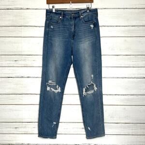 American Eagle Mom Jeans Light Wash Distressed Denim Size 8